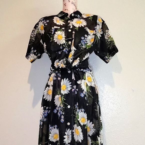 RARE | VTG | Daisy Print 2 Piece Skirt Set - Picture 6 of 16